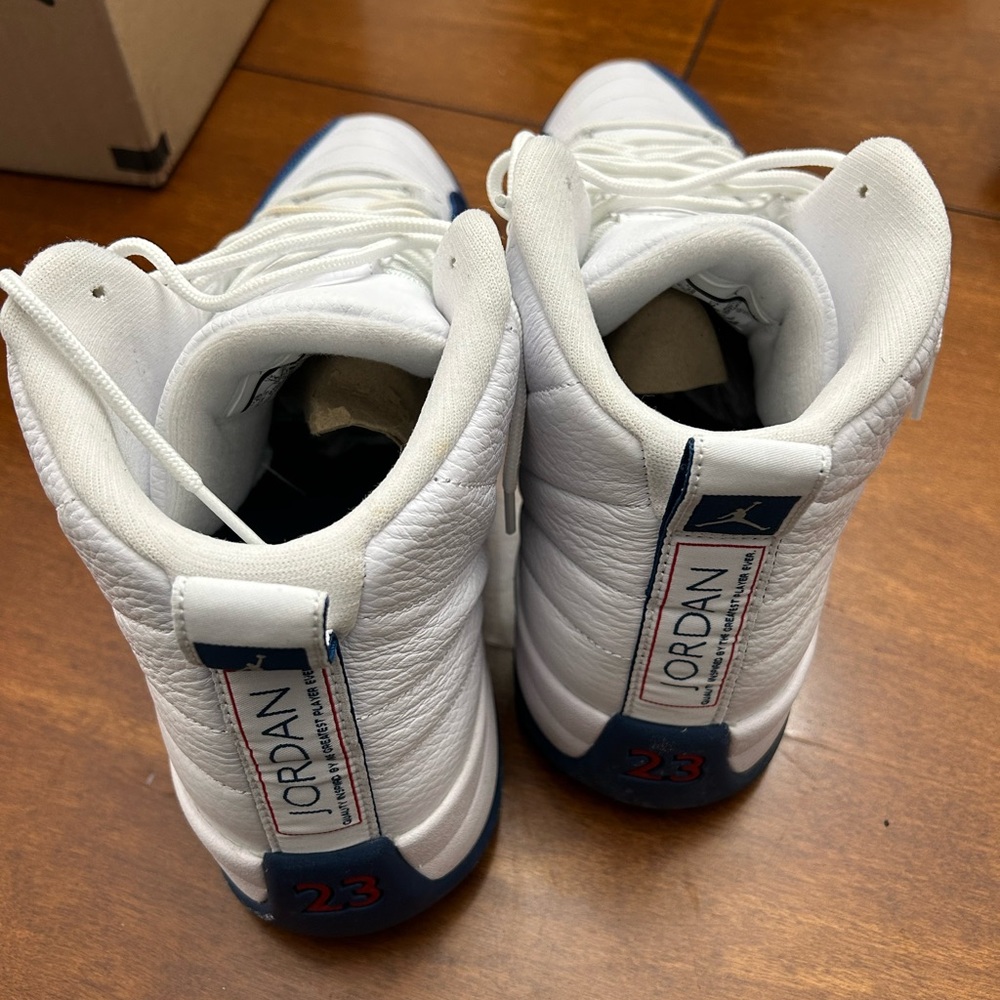 Jordan 12 “French Blues”